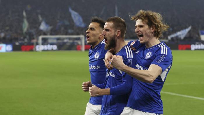 Soi kèo phạt góc Schalke 04 vs Hertha Berlin, 01h30 ngày 15/4
