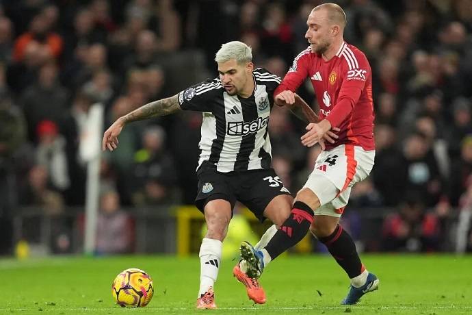 Chuy&ecirc;n gia Tony Ansell dự đo&aacute;n Newcastle vs MU, 22h30 ng&agrave;y 13/4