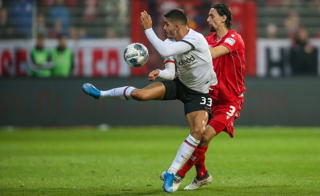 Kết quả đối đầu Eintracht Frankfurt vs M'gladbach, 23h30 ng&agrave;y 16/5