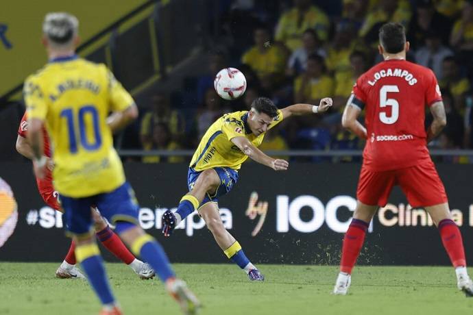 Soi kèo phạt góc Sevilla vs Las Palmas, 2h30 ngày 14/5