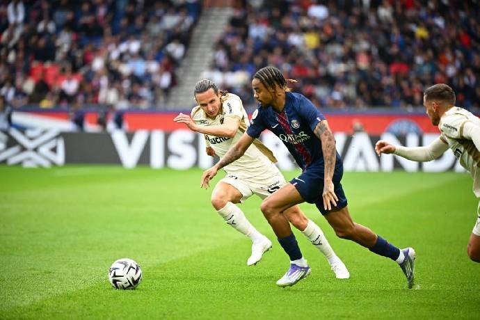 Siêu máy tính dự đoán Lens vs PSG, 2h00 ngày 14/5