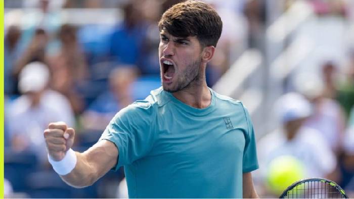 Alcaraz chạm mốc 50 chiến thắng trong m&ugrave;a 2025, v&agrave;o v&ograve;ng 4 Cincinnati Masters