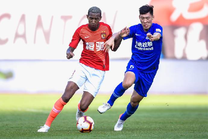 Ph&acirc;n t&iacute;ch k&egrave;o hiệp 1 Guangzhou City vs Guangzhou FC, 18h30 ng&agrave;y 13/9