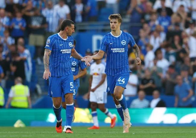 Soi kèo góc Coventry vs Brighton, 20h00 ngày 13/09