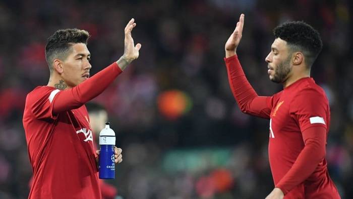 Thua MU trên BXH Ngoại hạng Anh, Liverpool “trả thù” trên mạng xã hội