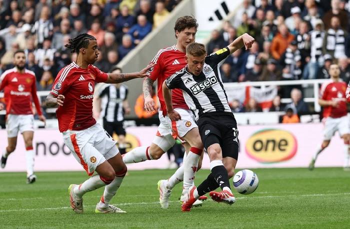 MU cân bằng kỷ lục thất bại ở mùa giải trước