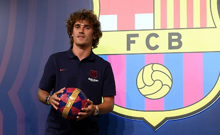 Antoine Griezmann &lsquo;nịnh&rsquo; Lionel Messi trước khi ra mắt Barcelona