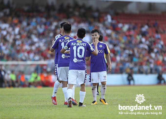 SHB Đà Nẵng vs Hà Nội (17h 16/8): Nhà vô địch tăng tốc