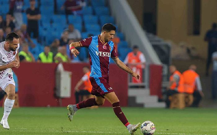 Máy tính dự đoán bóng đá 16/8: Copenhagen vs Trabzonspor