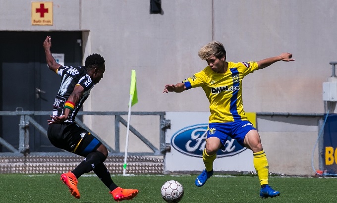 Công Phượng tiếp tục bị ‘bỏ rơi’ ở đất Bỉ