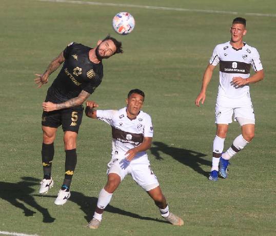 Nhận định, soi kèo Racing Club vs Platense, 5h00 ngày 16/10