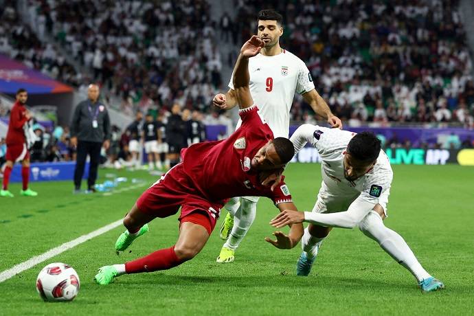 Nhận định, soi kèo Qatar vs UAE, 0h00 ngày 15/10: Giữ chắc ngôi đầu