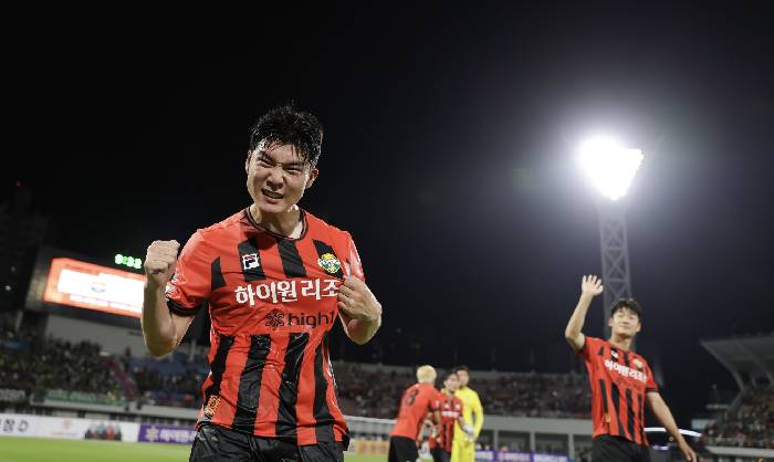 Nhận định, soi kèo Gangwon vs Phnom Penh Crown, 17h00 ngày 15/10: Không hề dễ dàng