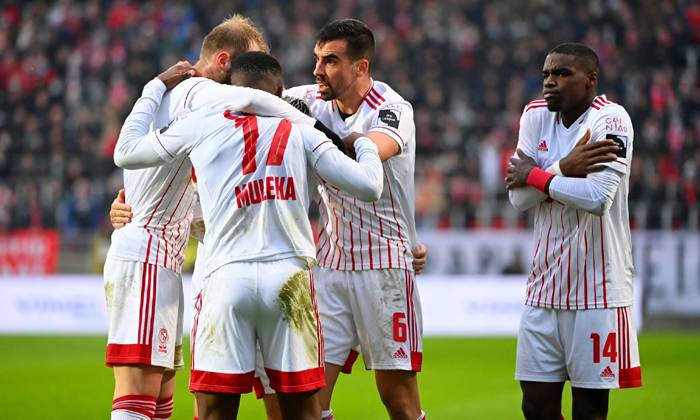 Nhận định, soi kèo Standard Liege vs Beerschot, 3h ngày 16/12