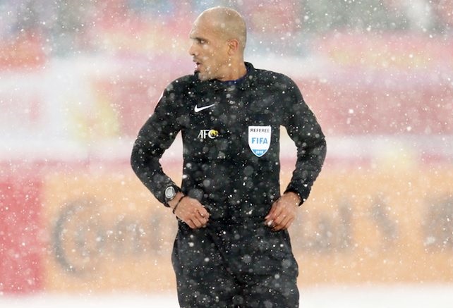 Trọng t&agrave;i Việt Nam vs Yemen: Trọng t&agrave;i người Oman bắt ch&iacute;nh