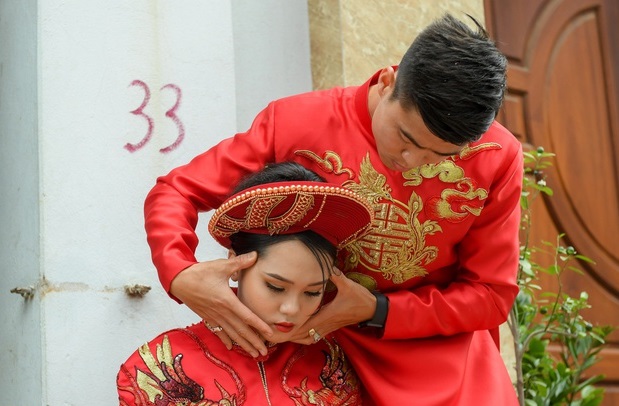 Chùm ảnh: Duy Mạnh, Quỳnh Anh rạng ngời trong lễ ăn hỏi