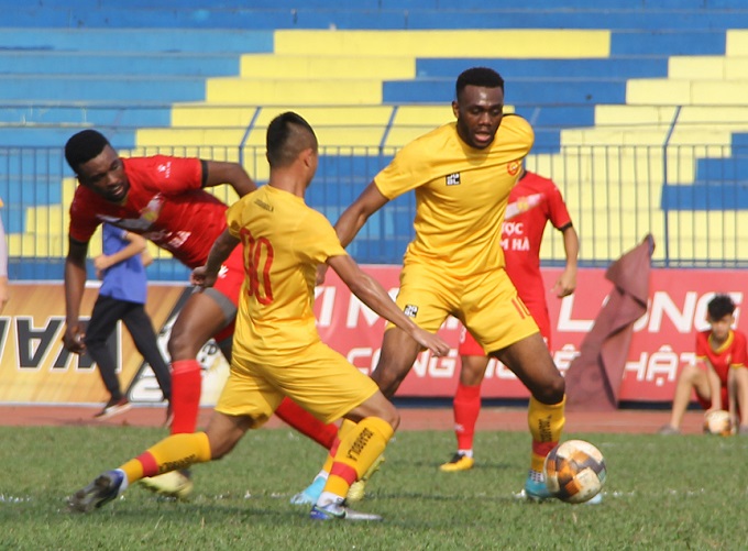 Chuyển nhượng V.League 15/2: Thanh H&oacute;a chưa t&igrave;m được đối t&aacute;c cho Samson