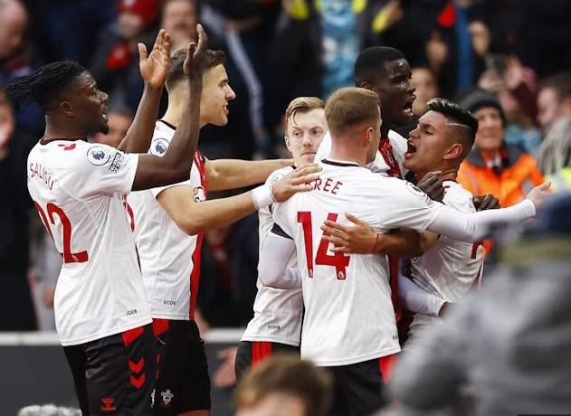 Đội hình ra sân chính thức Southampton vs Brentford, 2h30 ngày 16/3 (cập nhật)