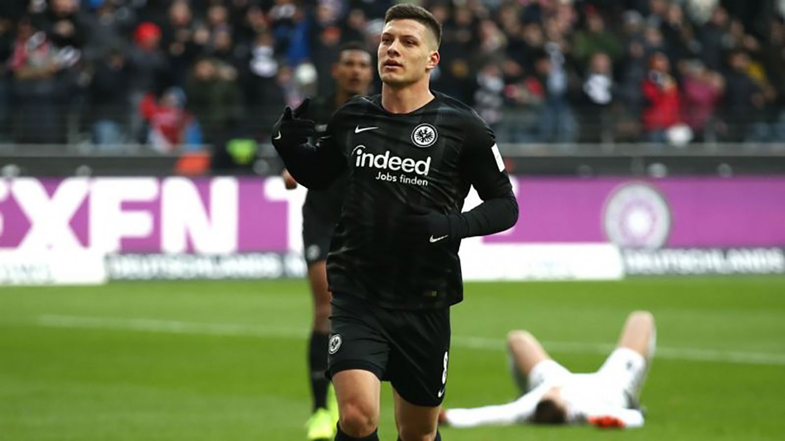Đ&acirc;y mới l&agrave; bến đỗ mới của Luka Jovic