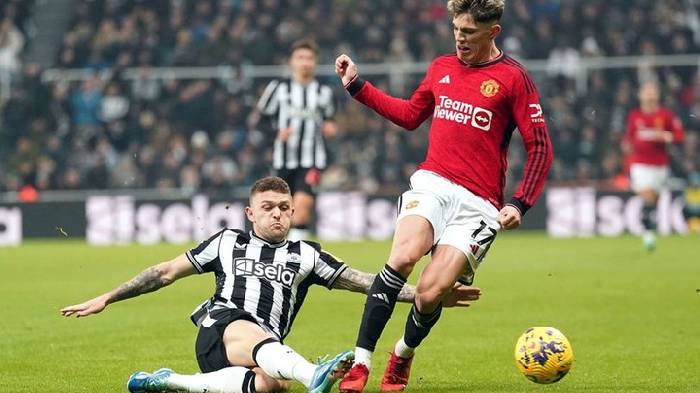 Soi k&egrave;o phạt g&oacute;c MU vs Newcastle, 02h00 ng&agrave;y 16/5