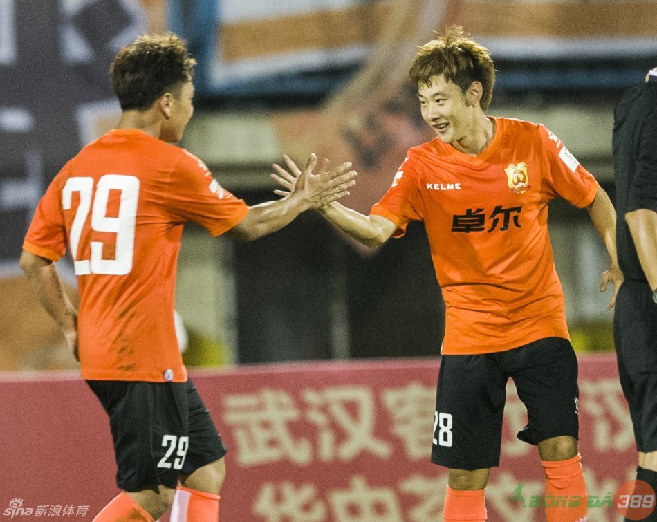 Nhận định Guangzhou R&F vs Wuhan Zall, 18h35 ngày 15/6 (VĐQG Trung Quốc)