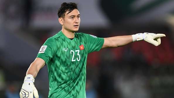 Văn L&acirc;m bị &ldquo;cấm cửa&rdquo; tham dự AFF Cup, S&agrave;i G&ograve;n FC ra tay giải cứu?