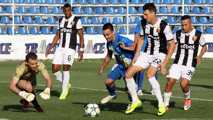 Nhận định, soi kèo Lokomotiv Plovdiv vs Spartak Plovdiv, 23h00 ngày 15/7: Thắng lợi dễ dàng