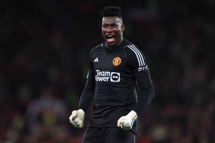 Thống kê siêu phàm, Onana khiến CĐV M.U quên luôn De Gea
