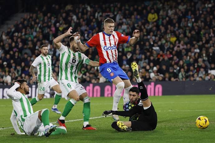 Chuy&ecirc;n gia Tony Ansell dự đo&aacute;n Real Betis vs Girona FC, 2h30 ng&agrave;y 16/8