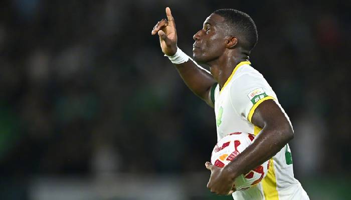 Nhận định, soi kèo Qingdao West Coast vs Beijing Guoan, 18h00 ngày 16/8: Hết bất bại?