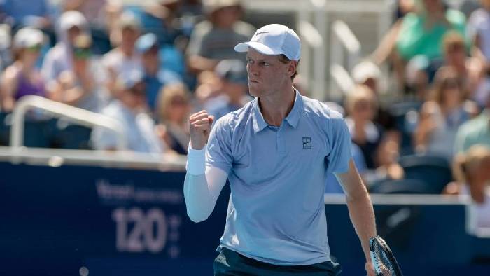 Sinner thắng &lsquo;thần tốc&rsquo; trước Auger-Aliassime, v&agrave;o b&aacute;n kết Cincinnati Masters