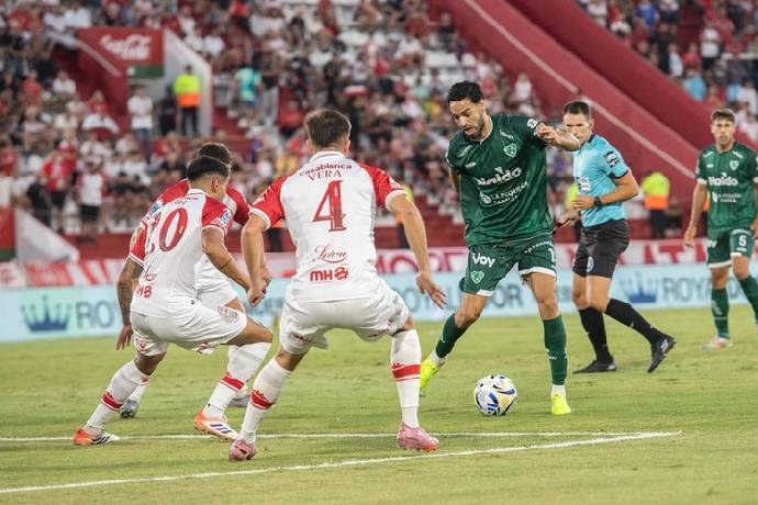 Nhận định, soi kèo Sarmiento Junin vs Huracan, 1h00 ngày 17/8: Căng thẳng