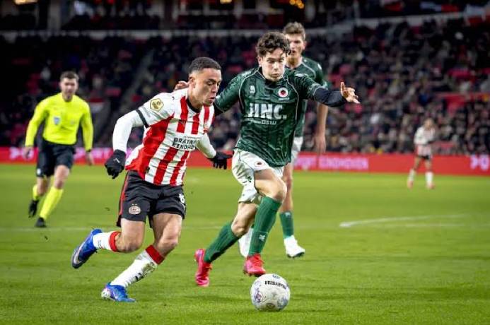 Soi kèo góc Excelsior vs PSV Eindhoven, 01h00 ngày 16/08