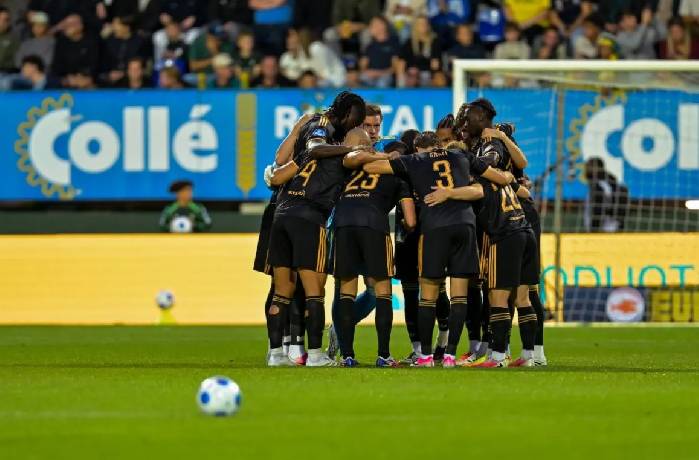 Soi kèo góc Ajax vs Willem II, 01h00 ngày 16/09