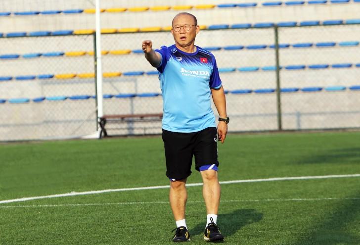 Phát hiện do thám Indonesia, HLV Park Hang-seo cho dừng buổi tập
