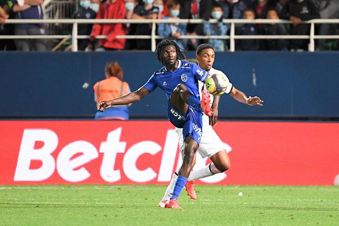 Phân tích kèo hiệp 1 Troyes vs Nice, 18h ngày 17/10 