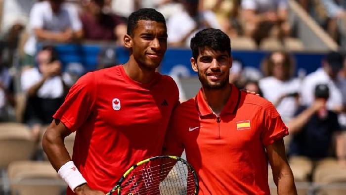 Nhận định tennis Alcaraz vs Auger-Aliassime, B&aacute;n kết ATP Finals - 2h30 ng&agrave;y 16/11