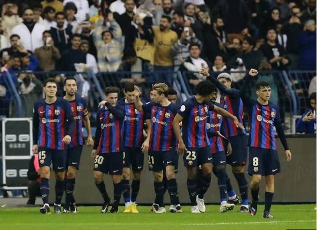 Đội h&igrave;nh ra s&acirc;n ch&iacute;nh thức Barcelona vs MU, 0h45 ng&agrave;y 17/2