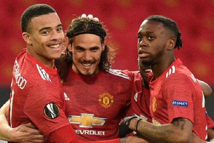 Cavani lập mốc ấn tượng tại C&uacute;p ch&acirc;u &Acirc;u