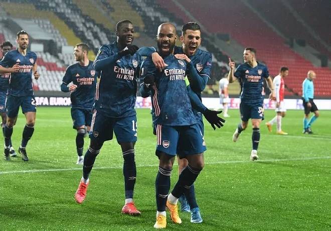 Gi&agrave;nh v&eacute; v&agrave;o b&aacute;n kết C&uacute;p C2, Arsenal t&aacute;i lập th&agrave;nh t&iacute;ch từ năm 1932