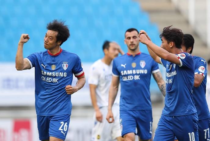 Nhận định, soi k&egrave;o Ansan Greeners với Suwon Bluewings, 17h30 17/04: Kh&aacute;ch lấn &aacute;t