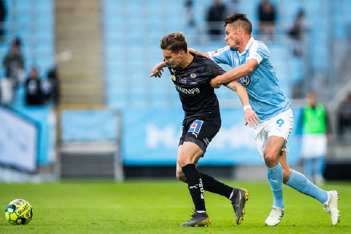 Soi kèo xiên hôm nay 17/5: Malmo vs Kalmar 