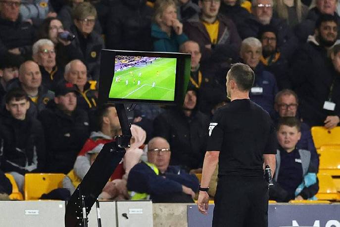 Ngoại hạng Anh bỏ phiếu khai tử VAR