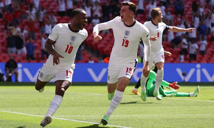 Mèo tiên tri dự đoán Anh vs Scotland, 2h ngày 19/6