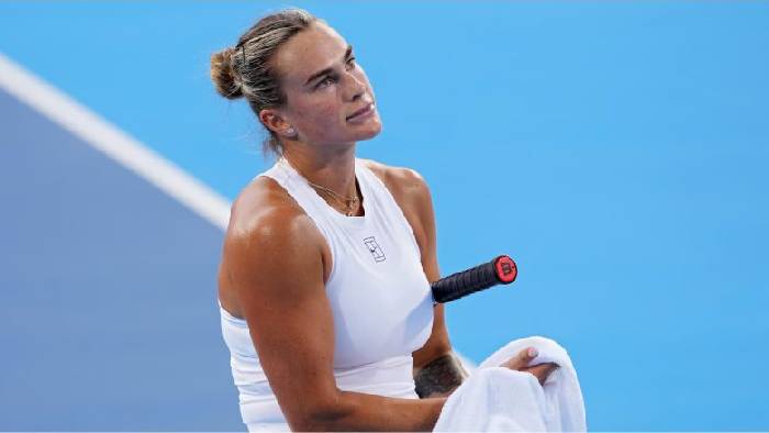 Rybakina loại số 1 thế giới Sabalenka, gặp Swiatek ở b&aacute;n kết Cincinnati Masters