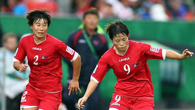 U16 nữ Việt Nam 0-10 U16 nữ Triều Ti&ecirc;n: Cơn &aacute;c mộng mang t&ecirc;n Triều Ti&ecirc;n