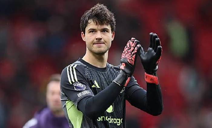 Sir Alex Ferguson khen ngợi bản hợp đồng chất lượng của HLV Amorim