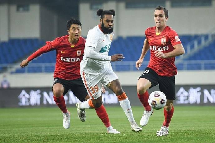 Soi kèo phạt góc Changchun Yatai vs Shenzhen, 19h00 ngày 16/12
