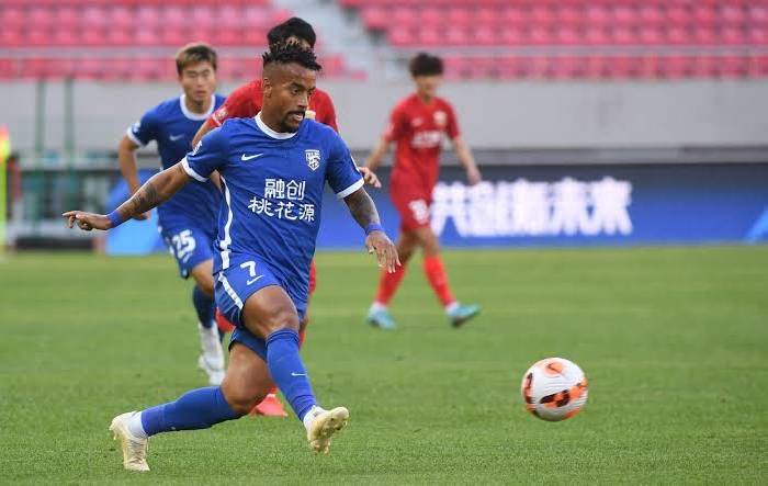 Máy tính dự đoán bóng đá 18/12: Wuhan Three Towns vs Tianjin Tigers