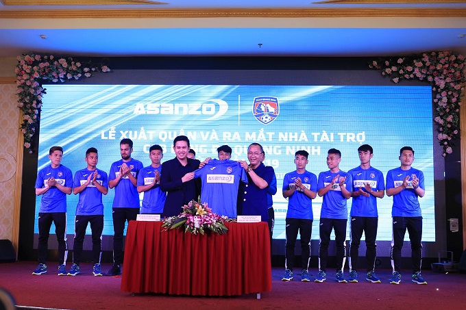 Được tiếp 'liều doping' lớn, Than Quảng Ninh quyết v&ocirc; địch V-League 2019